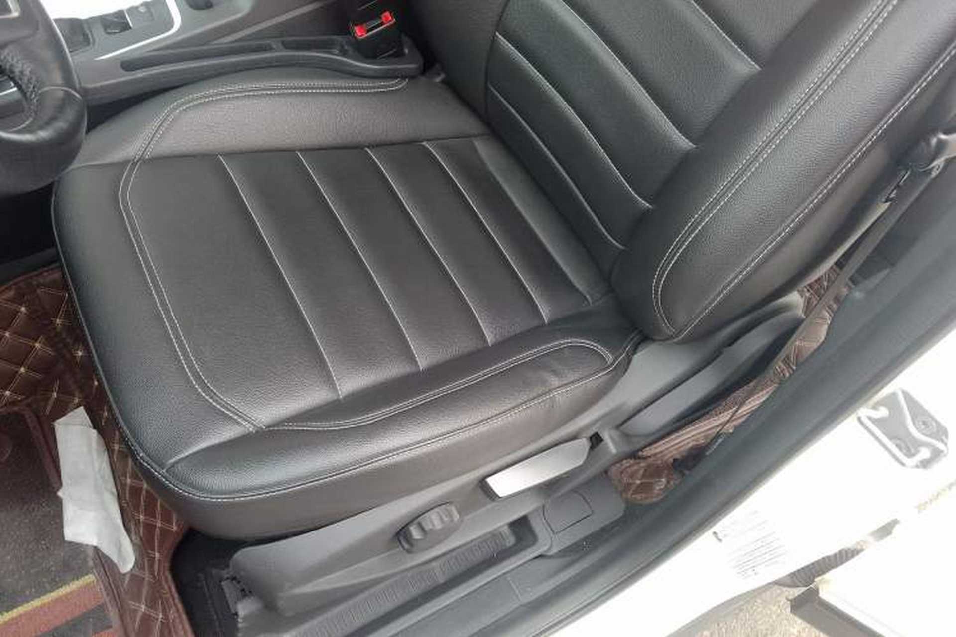 Used Ford Kuga 2019 EcoBoost 180 Two-Wheel-Drive Platinum Edition China V Standard Left Front Seat