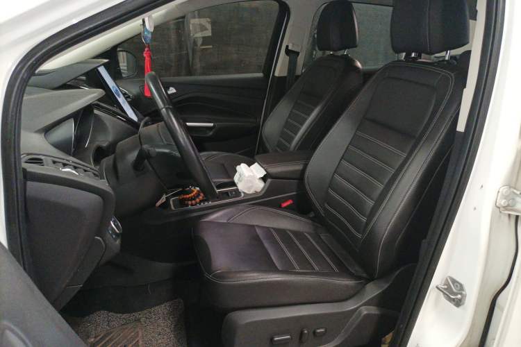 Used Ford Kuga 2019 EcoBoost 245 4x4 Prestige Plus Model China VI Standard Left Front Seat