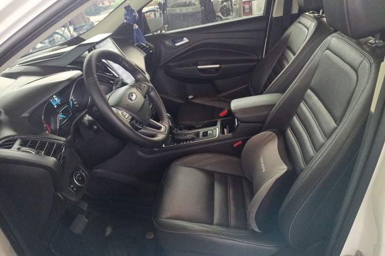 Used Ford Kuga 2019 EcoBoost 180 Two-Wheel-Drive Titanium Plus Model China VI Standard Left Front Seat
