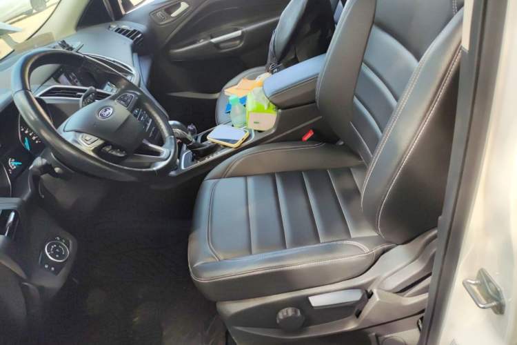 Used Ford Kuga 2019 EcoBoost 180 Two-Wheel-Drive Platinum Edition China VI Standard Left Front Seat