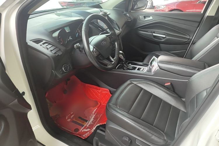 Used Ford Kuga 2019 EcoBoost 180 Two-Wheel-Drive Platinum Edition China VI Standard Left Front Seat