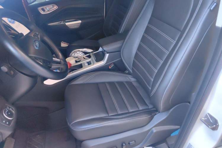 Used Ford Kuga 2019 EcoBoost 180 Two-Wheel-Drive Titanium Plus Model China V Standard Left Front Seat