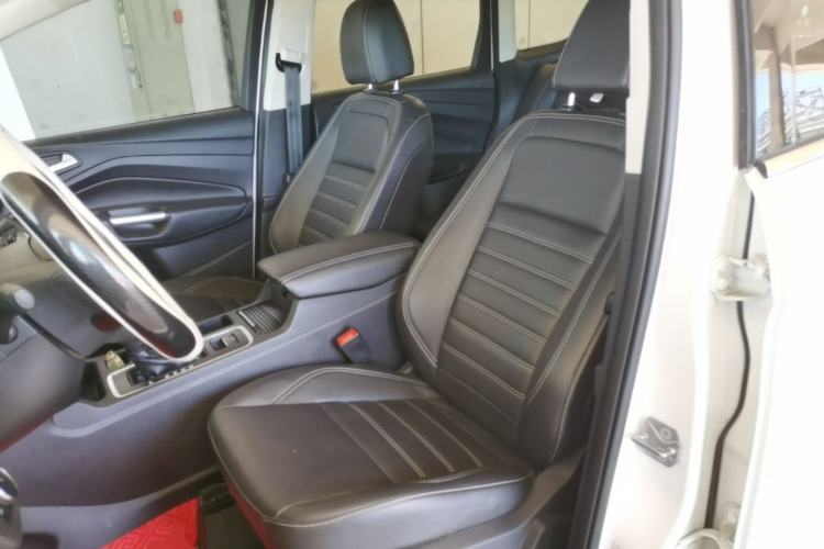 Used Ford Kuga 2019 EcoBoost 180 Two-Wheel-Drive Titanium Plus Model China VI Standard Left Front Seat