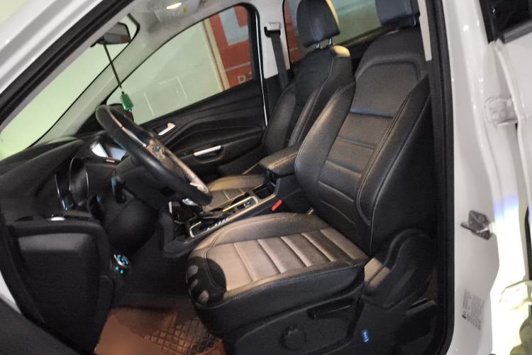 Used Ford Kuga 2019 EcoBoost 180 Two-Wheel-Drive Platinum Edition China VI Standard Left Front Seat