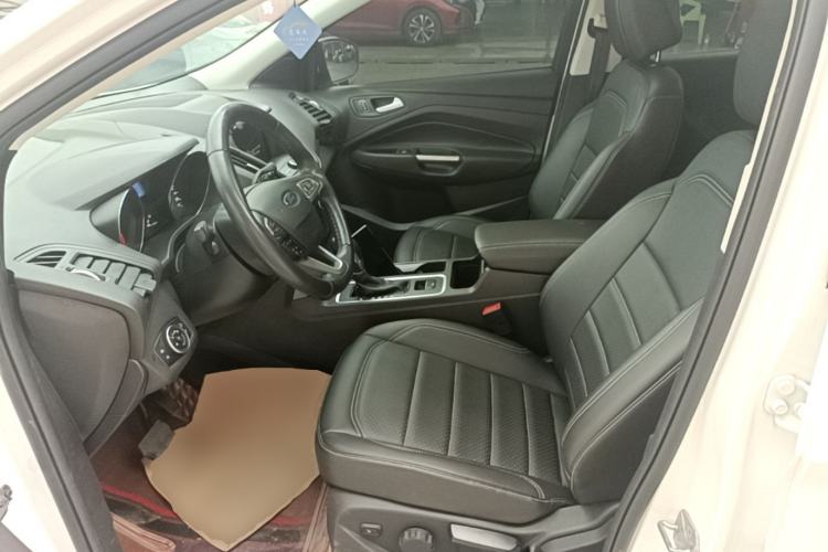 Used Ford Kuga 2019 EcoBoost 180 Two-Wheel-Drive Platinum Edition China VI Standard Left Front Seat