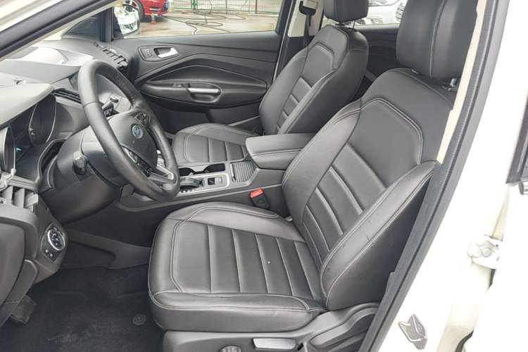 Used Ford Kuga 2019 EcoBoost 180 Two-Wheel-Drive Platinum Edition China VI Standard Left Front Seat