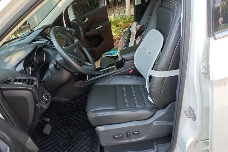 Used Ford Kuga 2019 EcoBoost 245 4x4 Prestige Plus Model China VI Standard Left Front Seat