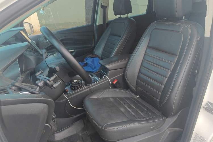 Used Ford Kuga 2019 EcoBoost 180 Two-Wheel-Drive Titanium Plus Model China V Standard Left Front Seat