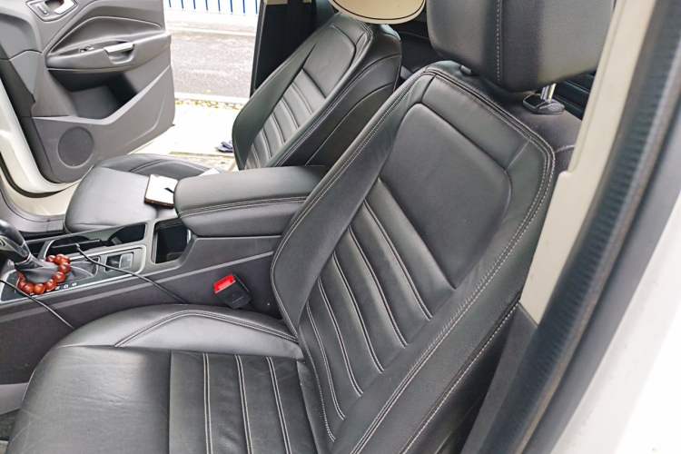 Used Ford Kuga 2019 EcoBoost 180 Two-Wheel-Drive Titanium Plus Model China V Standard Left Front Seat