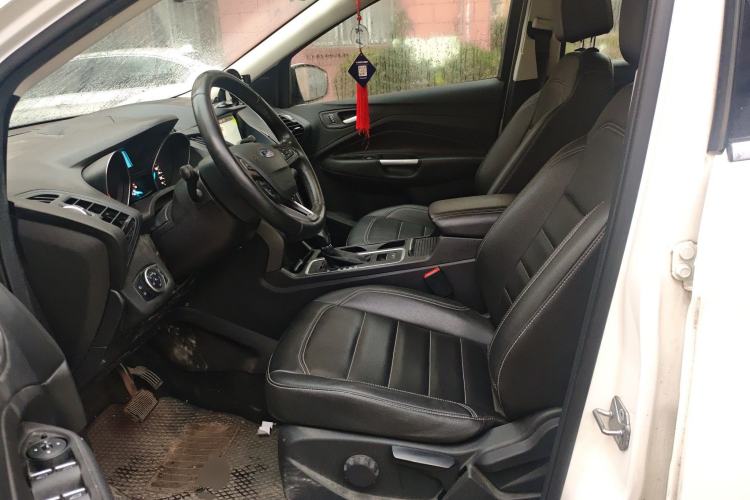 Used Ford Kuga 2019 EcoBoost 180 Two-Wheel-Drive Platinum Edition China VI Standard Left Front Seat