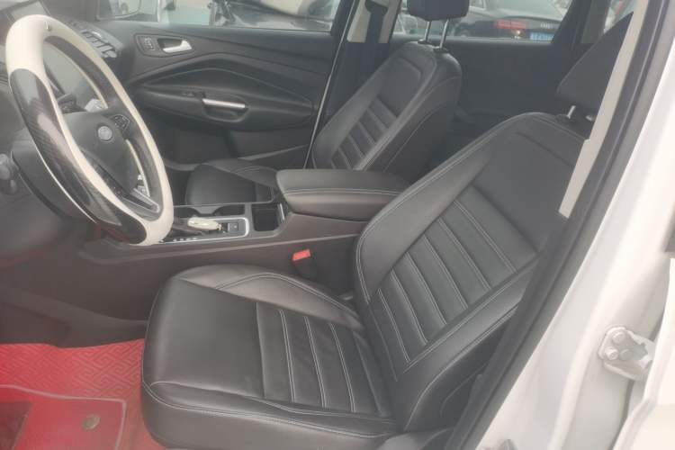 Used Ford Kuga 2019 EcoBoost 180 Two-Wheel-Drive Titanium Plus Model China VI Standard Left Front Seat