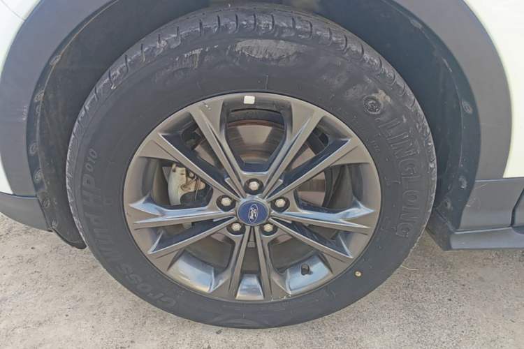 Used Ford Kuga 2019 EcoBoost 180 Two-Wheel-Drive Platinum Edition China VI Standard Left Front Wheel Hub