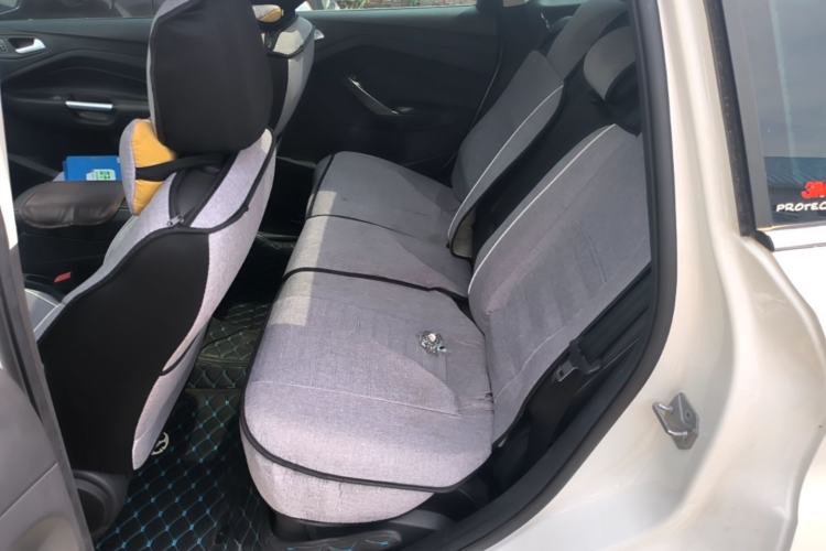 Used Ford Kuga 2019 EcoBoost 180 Two-Wheel-Drive Platinum Edition China VI Standard Left Rear Seat