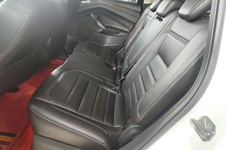 Used Ford Kuga 2019 EcoBoost 180 Two-Wheel-Drive Platinum Edition China VI Standard Left Rear Seat