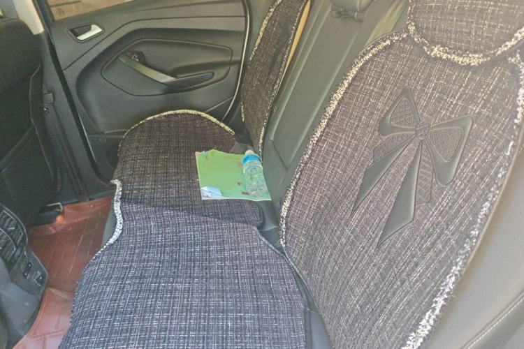 Used Ford Kuga 2019 EcoBoost 180 Two-Wheel-Drive Platinum Edition China VI Standard Left Rear Seat