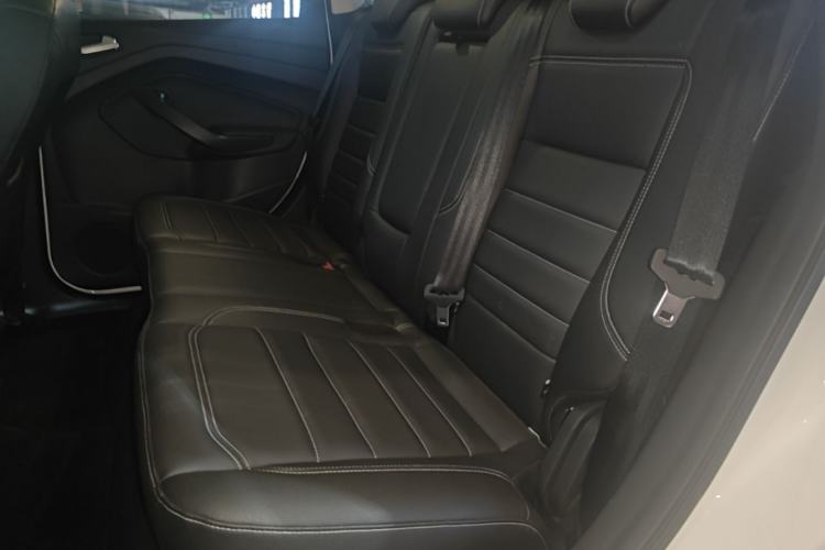 Used Ford Kuga 2019 EcoBoost 180 Two-Wheel-Drive Platinum Edition China VI Standard Left Rear Seat