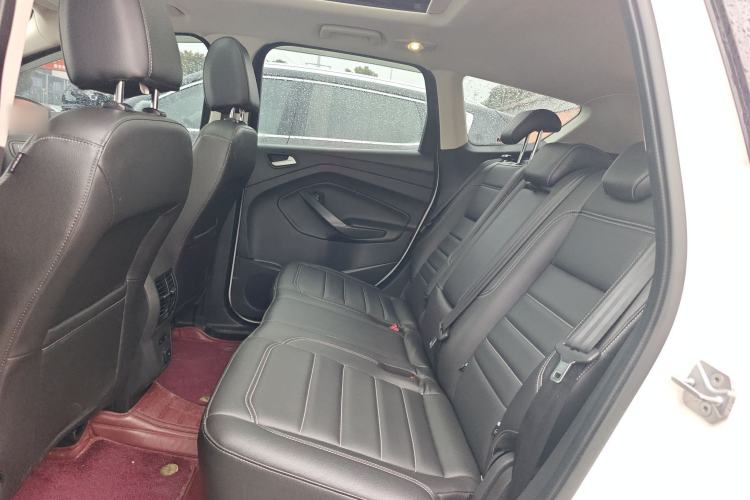 Used Ford Kuga 2019 EcoBoost 180 Two-Wheel-Drive Platinum Edition China VI Standard Left Rear Seat