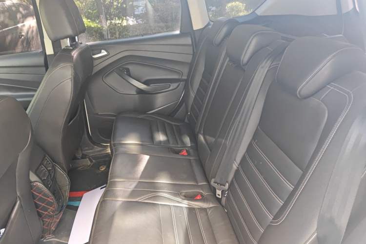 Used Ford Kuga 2019 EcoBoost 180 Two-Wheel-Drive Titanium Plus Model China VI Standard Left Rear Seat