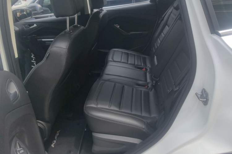 Used Ford Kuga 2019 EcoBoost 180 Two-Wheel-Drive Platinum Edition China VI Standard Left Rear Seat