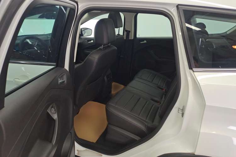 Used Ford Kuga 2019 EcoBoost 180 Two-Wheel-Drive Platinum Edition China VI Standard Left Rear Seat