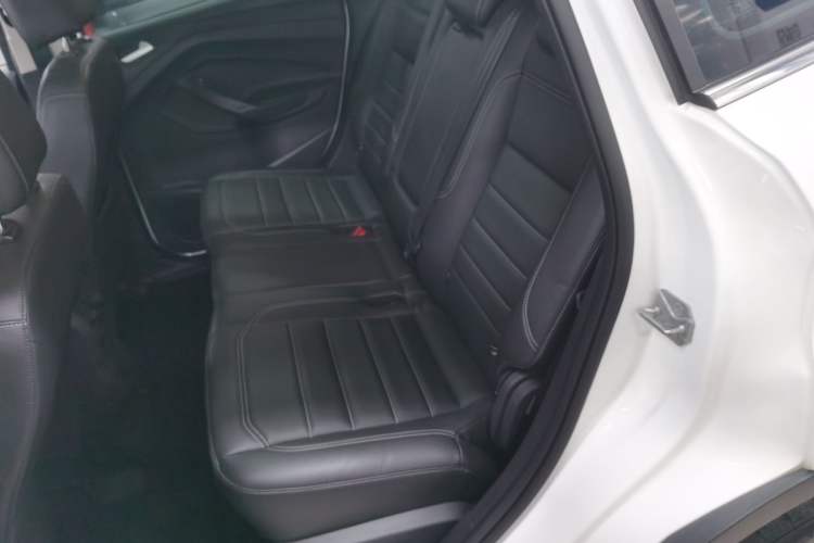 Used Ford Kuga 2019 EcoBoost 180 Two-Wheel-Drive Platinum Edition China VI Standard Left Rear Seat