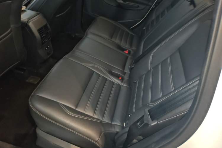 Used Ford Kuga 2019 EcoBoost 180 Two-Wheel-Drive Titanium Plus Model China VI Standard Left Rear Seat