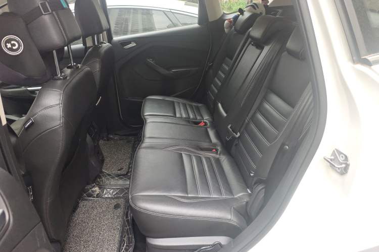 Used Ford Kuga 2019 EcoBoost 180 Two-Wheel-Drive Titanium Plus Model China VI Standard Left Rear Seat