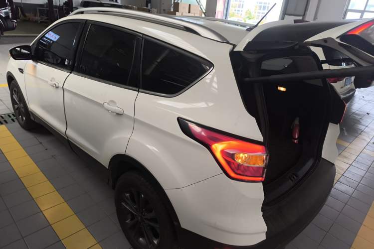 Used Ford Kuga 2019 EcoBoost 180 Two-Wheel-Drive Platinum Edition China VI Standard Left Side