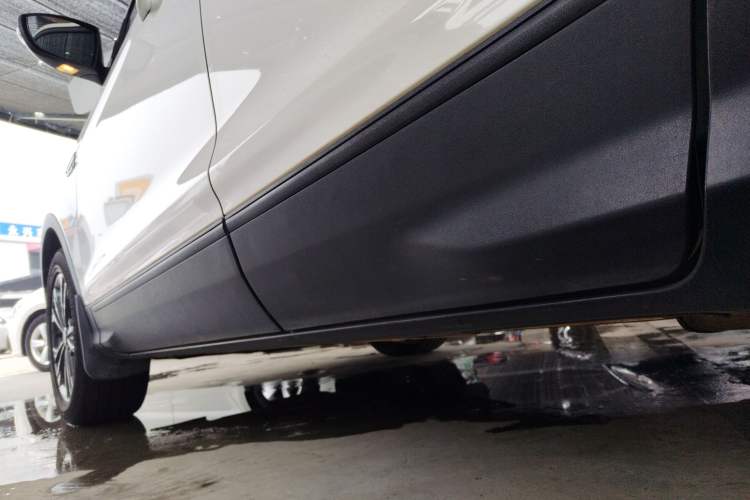 Used Ford Kuga 2019 EcoBoost 180 Two-Wheel-Drive Platinum Edition China VI Standard Left Side Sill