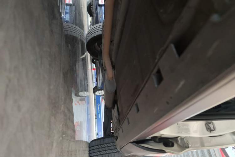 Used Ford Kuga 2019 EcoBoost 180 Two-Wheel-Drive Platinum Edition China VI Standard Left Side Sill