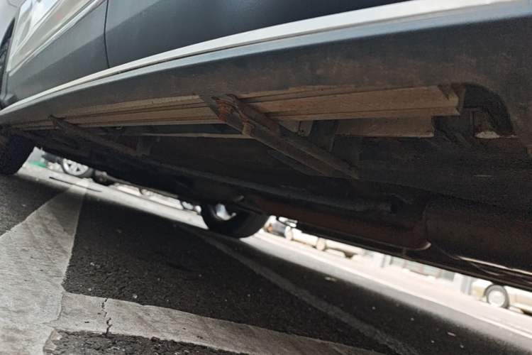 Used Ford Kuga 2019 EcoBoost 180 Two-Wheel-Drive Titanium Plus Model China V Standard Left Side Sill
