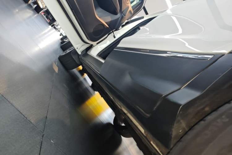 Used Ford Kuga 2019 EcoBoost 180 Two-Wheel-Drive Titanium Plus Model China VI Standard Left Side Sill