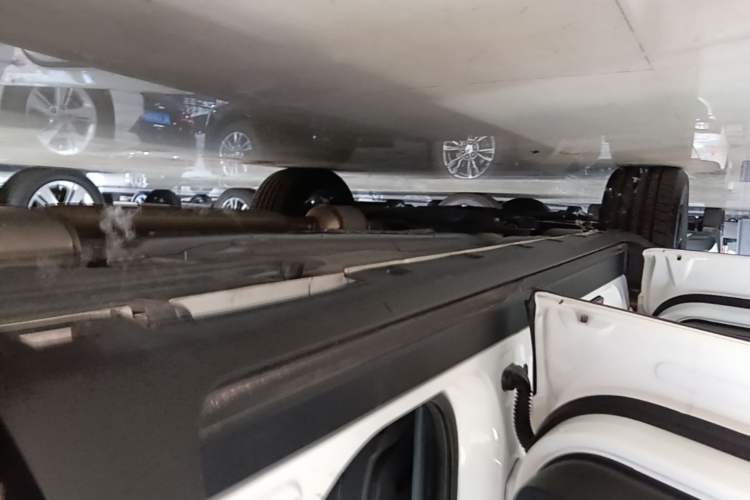 Used Ford Kuga 2019 EcoBoost 180 Two-Wheel-Drive Platinum Edition China VI Standard Left Side Sill
