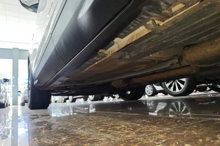 Used Ford Kuga 2019 EcoBoost 180 Two-Wheel-Drive Platinum Edition China VI Standard Left Side Sill