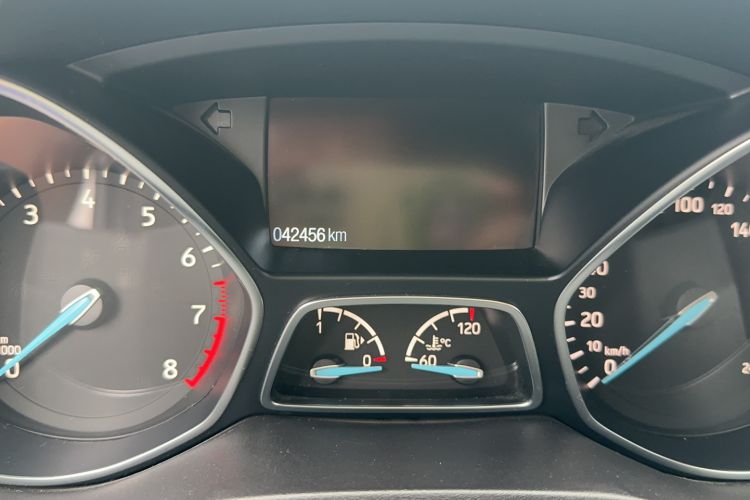 Used Ford Kuga 2019 EcoBoost 180 Two-Wheel-Drive Titanium Plus Model China VI Standard Odometer Close Up