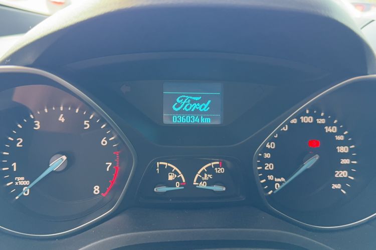 Used Ford Kuga 2019 EcoBoost 180 Two-Wheel-Drive Platinum Edition China VI Standard Odometer Close Up