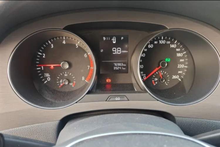 Used Ford Kuga 2019 EcoBoost 180 Two-Wheel-Drive Platinum Edition China VI Standard Odometer Close Up