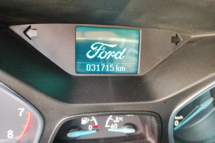 Used Ford Kuga 2019 EcoBoost 180 Two-Wheel-Drive Platinum Edition China VI Standard Odometer Close Up