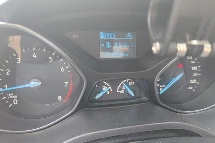 Used Ford Kuga 2019 EcoBoost 180 Two-Wheel-Drive Platinum Edition China VI Standard Odometer Close Up