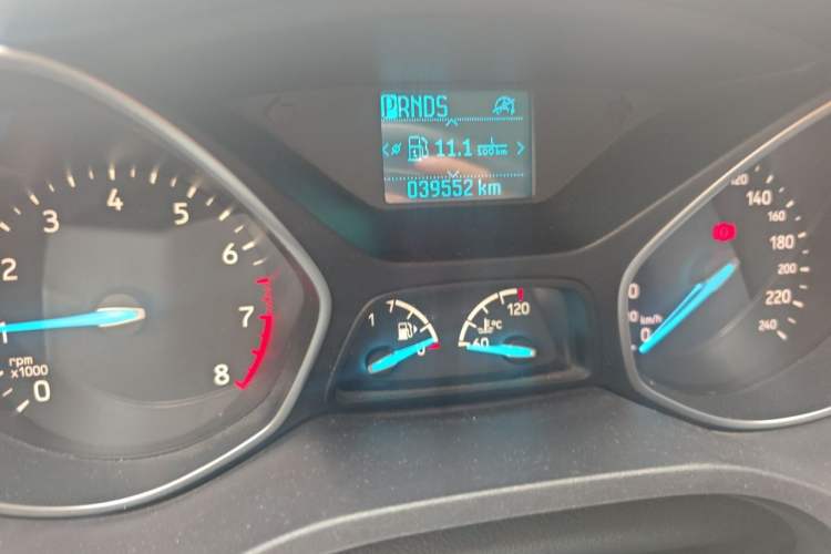 Used Ford Kuga 2019 EcoBoost 180 Two-Wheel-Drive Platinum Edition China VI Standard Odometer Close Up