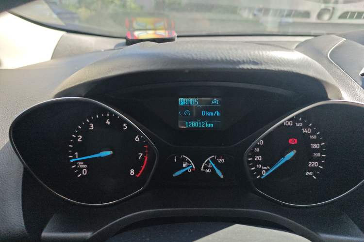 Used Ford Kuga 2019 EcoBoost 180 Two-Wheel-Drive Platinum Edition China VI Standard Odometer Close Up