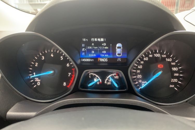 Used Ford Kuga 2019 EcoBoost 180 Two-Wheel-Drive Titanium Plus Model China VI Standard Odometer Close Up