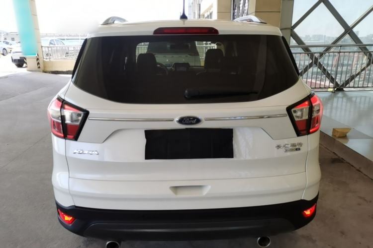 Used Ford Kuga 2019 EcoBoost 180 Two-Wheel-Drive Titanium Plus Model China VI Standard Rear