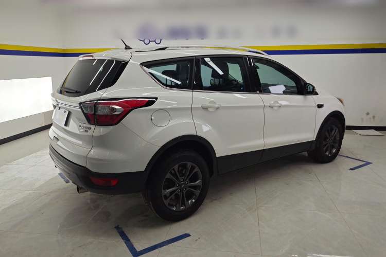 Used Ford Kuga 2019 EcoBoost 180 Two-Wheel-Drive Platinum Edition China VI Standard Rear Right 45 Deg