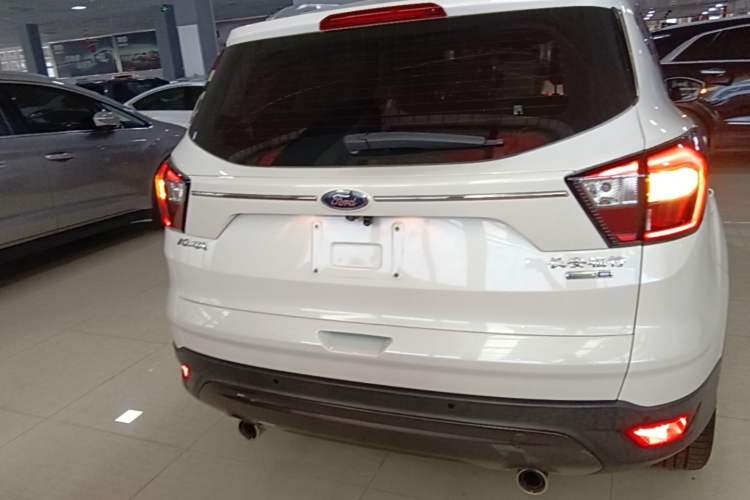 Used Ford Kuga 2019 EcoBoost 180 Two-Wheel-Drive Platinum Edition China VI Standard Rear
