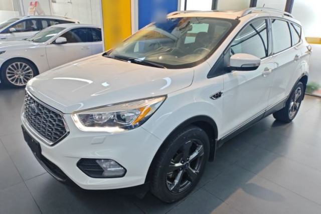 Used Ford Kuga 2019 EcoBoost 180 Two-Wheel-Drive Titanium Plus Model China VI Standard