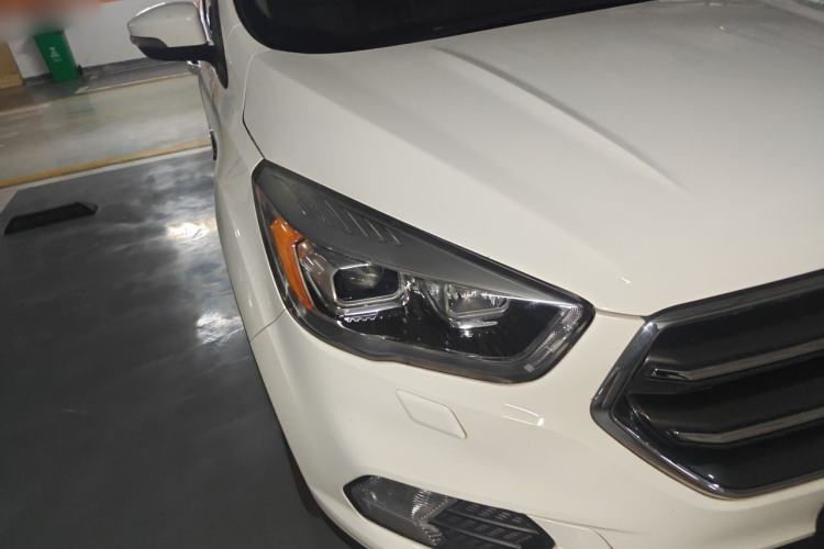 Used Ford Kuga 2019 EcoBoost 180 Two-Wheel-Drive Titanium Plus Model China VI Standard Right Front Headlight