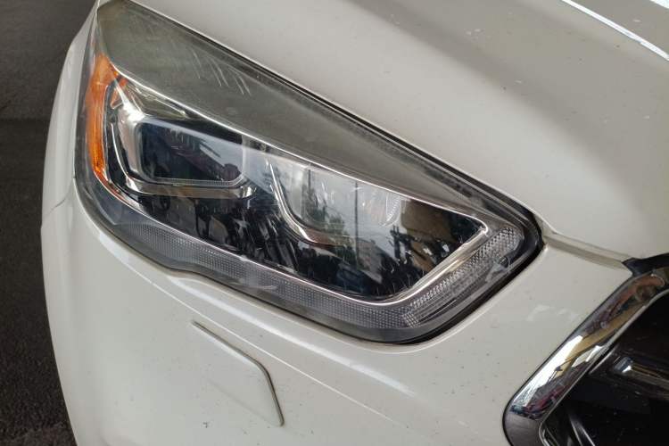 Used Ford Kuga 2019 EcoBoost 180 Two-Wheel-Drive Titanium Plus Model China VI Standard Right Front Headlight