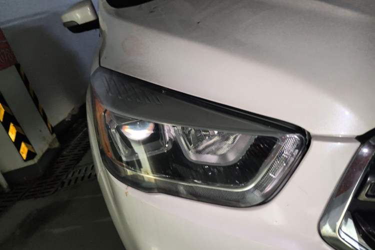 Used Ford Kuga 2019 EcoBoost 180 Two-Wheel-Drive Platinum Edition China VI Standard Right Front Headlight