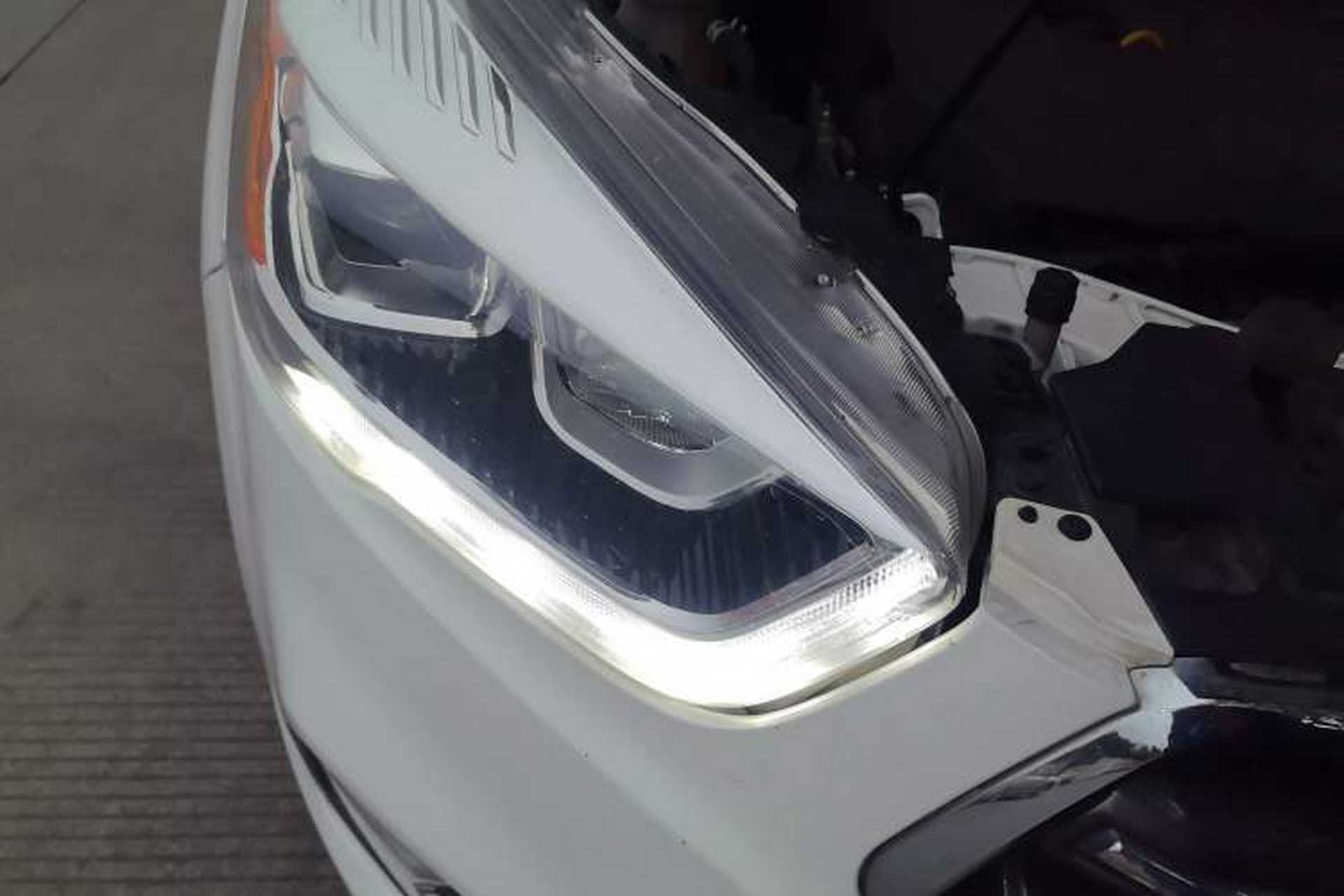Used Ford Kuga 2019 EcoBoost 180 Two-Wheel-Drive Platinum Edition China VI Standard Right Front Headlight